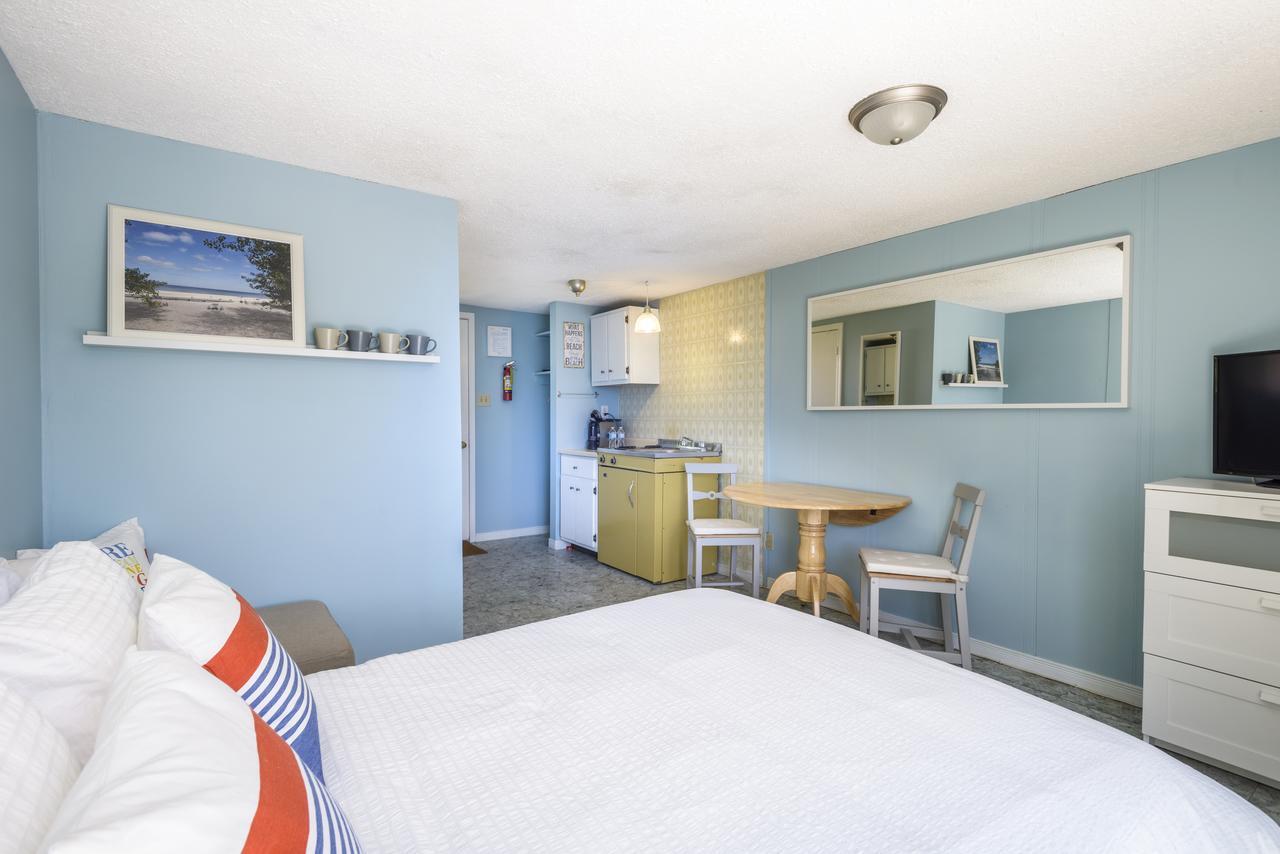 Hollywood Cottages Wasaga Beach Eksteriør billede