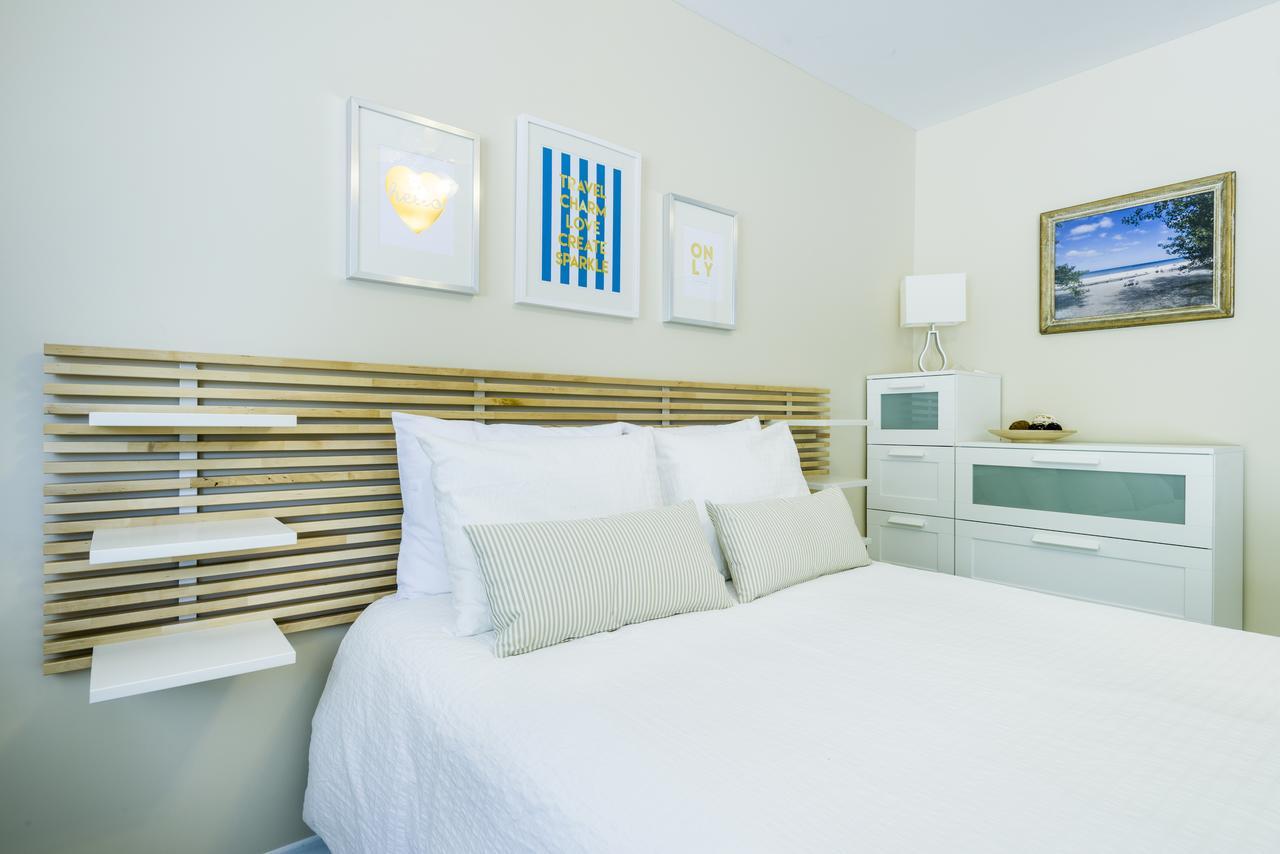 Hollywood Cottages Wasaga Beach Eksteriør billede